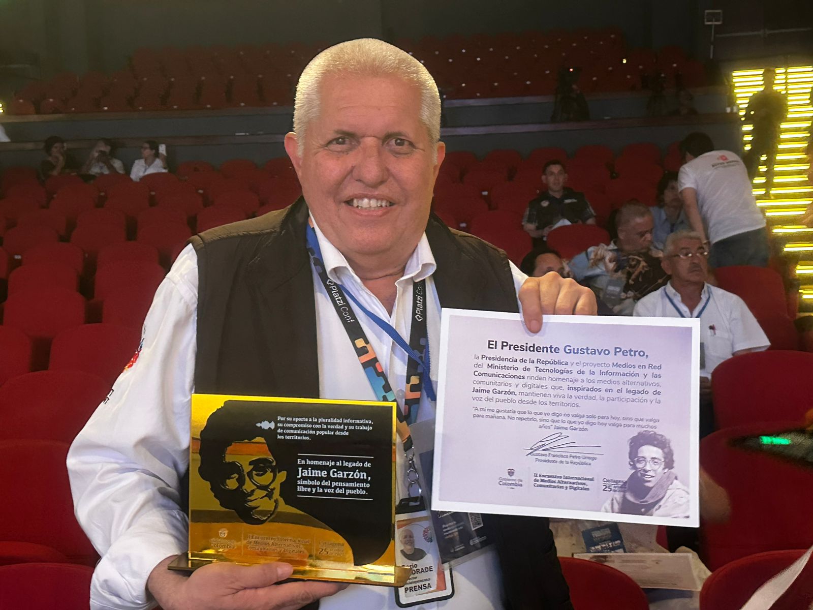 PREMIO RECONOCIMIENTO